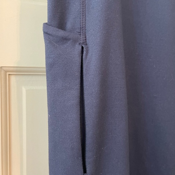 T by Talbots leggings size Large. EUC! - Picture 2 of 8